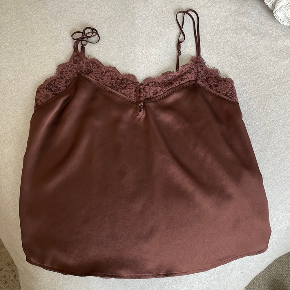 Silky tank